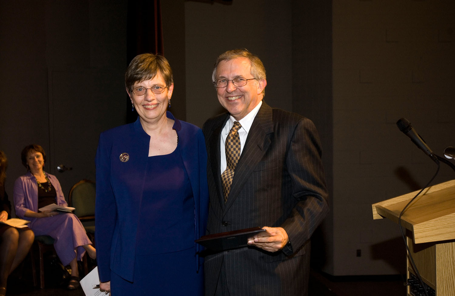 Chair of the Department of English Carolyn Rude (left) and Virginia Tech President Charles W. Steger at the first Steger Award presentations.