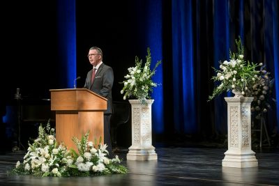 President Tim Sands speaks during the memorial service for President Emeritus Charles Steger