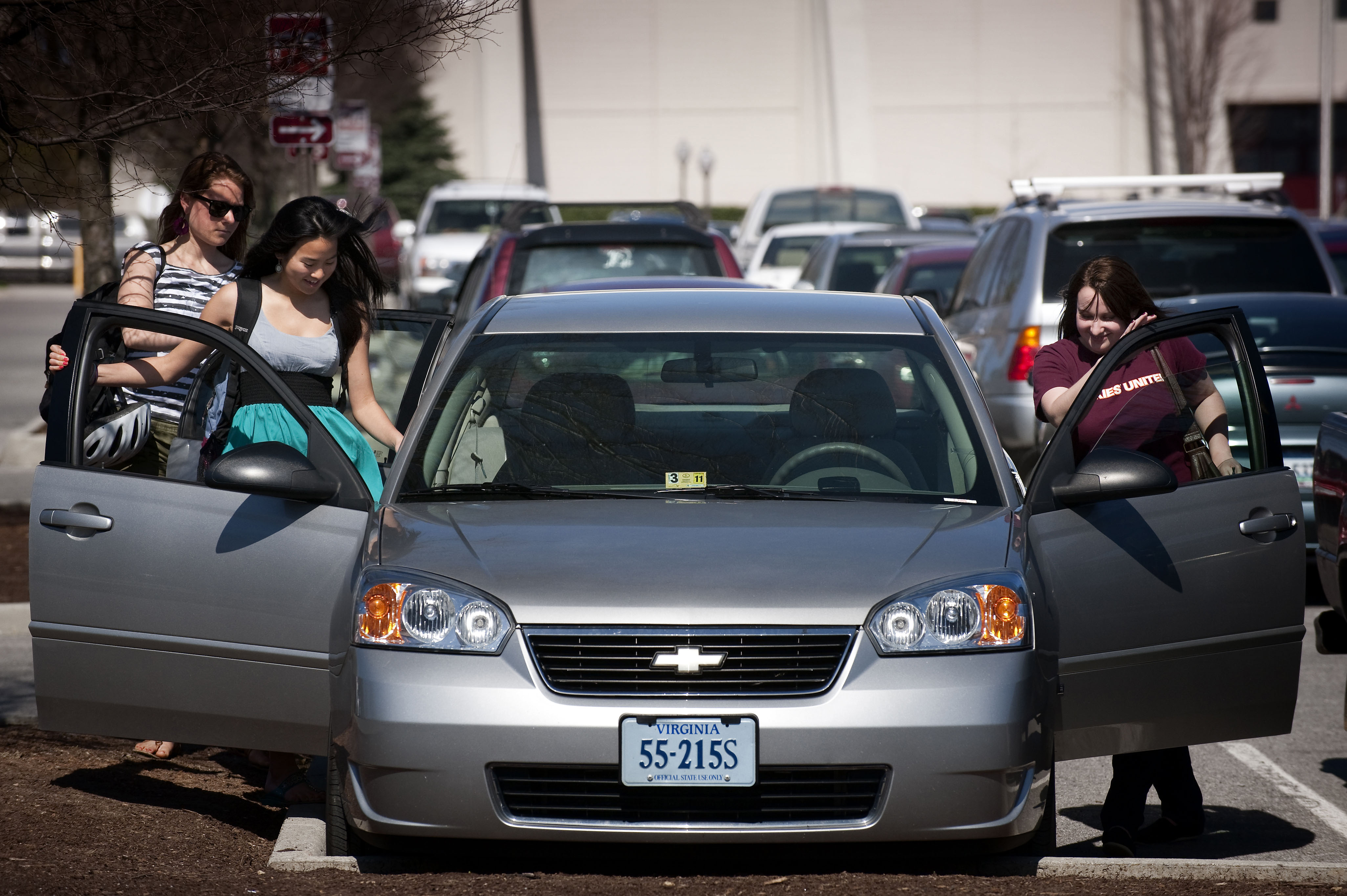 Students carpooling at Virginia Tech
