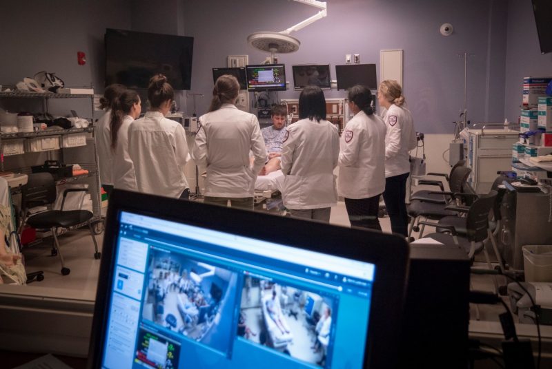 Medical students in simulation lab