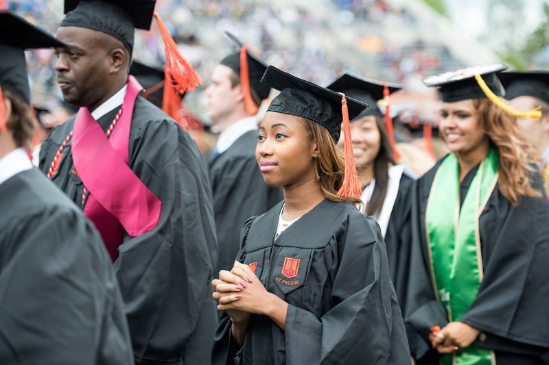 Students at the 2016 university commencement