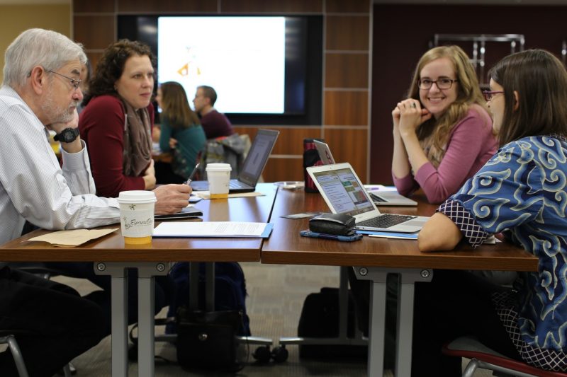 Faculty and graduate students discuss digital literacy at the Digital Literacy Symposium