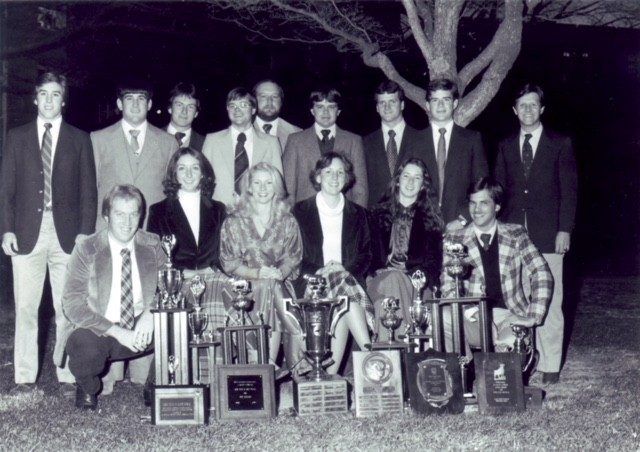 The 1980 Virginia Tech intercollegiate Livestock Judging Team that placed first in beef cattle judging and reserve grand champion team overall at national contest.