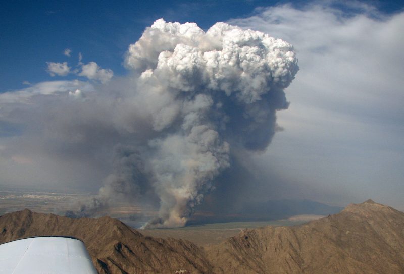 A photograph of a pyrocumulus cloud produced by a bushfire in the Gila River valley southwest of Phoenix, Arizona. 